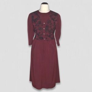 Vintage Lady Dorby Midi Dress Floral Embroidered Burgundy XL